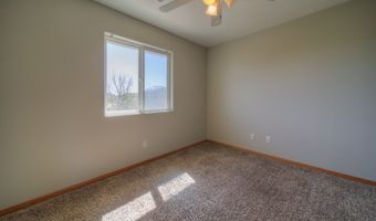 41695 Rolling Hills Dr, Aguanga, CA 92536