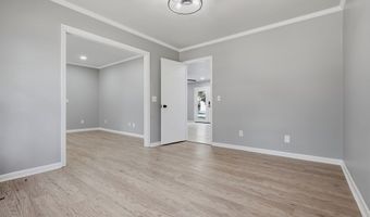 2501 Pheasant Dr, Albany, GA 31707