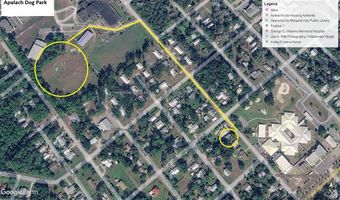 112 14th St, Apalachicola, FL 32320