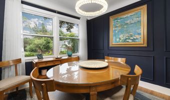 830 Redeemer Ave, Ann Arbor, MI 48103