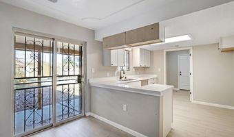 329 46th St NW, Albuquerque, NM 87105