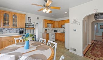 710 Washington St, Algoma, WI 54201