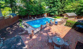 5919 KELLEY Ct, Alexandria, VA 22312