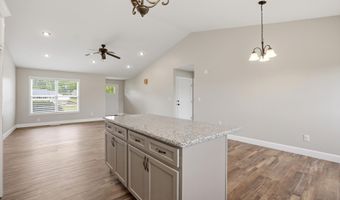 520 Calico Rd, Afton, TN 37616