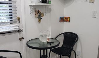 3101 N Country Club Dr 101, Aventura, FL 33180