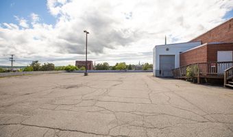 89 State St, Bangor, ME 04401