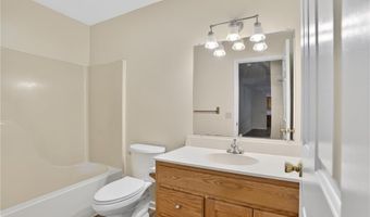 2387 Woodridge Dr, Asheboro, NC 27205