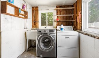 8 WAINWRIGHT Dr, Annapolis, MD 21401