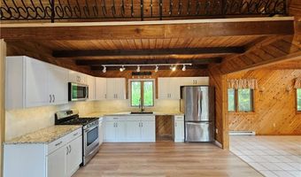 130 S Niantic Dr, Charlestown, RI 02813