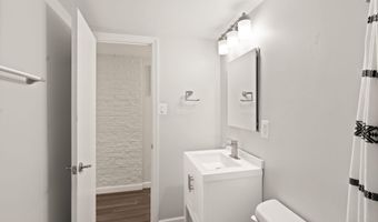 12 VAN DORN 405, Alexandria, VA 22304