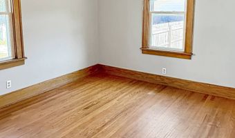 317 S 6th St, Albion, NE 68620