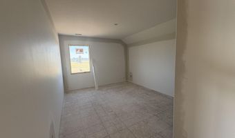 2220 Golfview Dr, Auburn, IN 46706