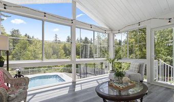 15 Kelso Dr, Bow, NH 03304