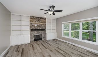 3251 Amber Way, Bargersville, IN 46106