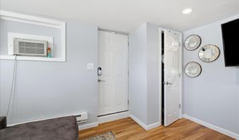 3206 LOUD Pl SE, Washington, DC 20019