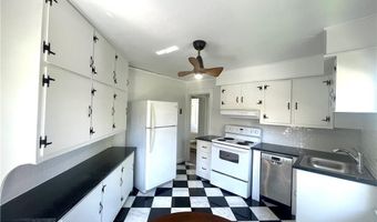 45 Woodlawn Ave 3, Bristol, RI 02809