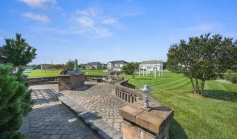 143 MEADOW GREEN Ave, Dover, DE 19901