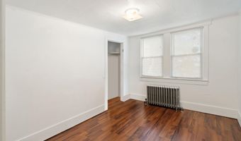 553 Ship Ave, Beachwood, NJ 08722