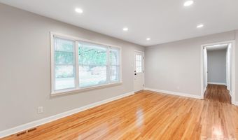 3326 Bonneville Dr, Charlotte, NC 28205