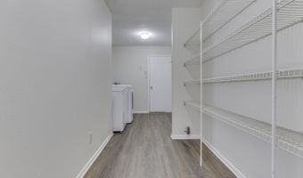 1801 Sonesta Way, Indianapolis, IN 46217