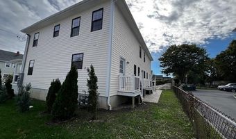 228 State St 1, Bristol, RI 02809