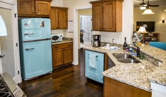 153 Berkshire Loop, Crossville, TN 38558