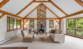 444 Middle Rd, Boxborough, MA 01719