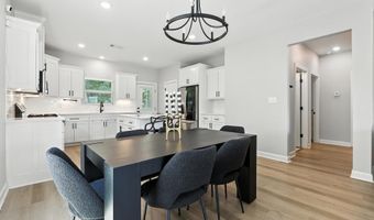 1104 Grand Teton Dr, Benton, AR 72019