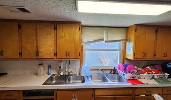 406 S Main St, Archie, MO 64725