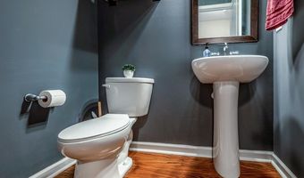 208 Castleton Cir, Boiling Springs, SC 29316
