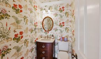 973 Fieldstone Dr, Macon, GA 31210
