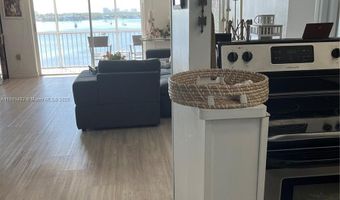 2910 Point East Dr M601, Aventura, FL 33160