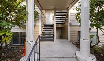 12840 SE 40th Court C5, Bellevue, WA 98006