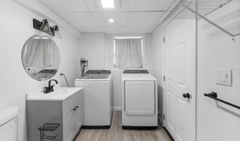 45 Chestnut St, Athol, MA 01331
