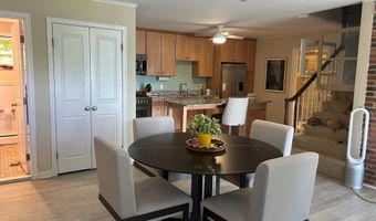 2660 GREENBRIAR Ln #B, Annapolis, MD 21401