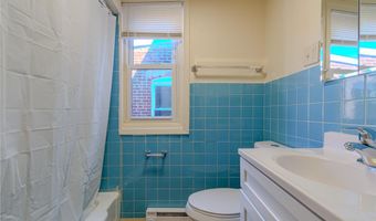 820 N 5TH St, Allentown, PA 18102
