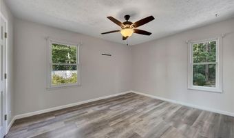 514 Olivia Ln, Ball Ground, GA 30107