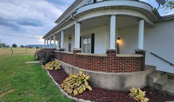 27113 Huntington Rd, Apple Grove, WV 25502