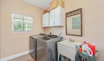 652 Tommy Eiland Rd, Baker, FL 32531