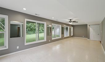 1010 56th St, Des Moines, IA 50311