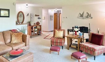 5484 Meadow Ln, Aurora, MN 55705