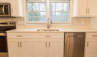 503 Satilla Church Rd, Baxley, GA 31513