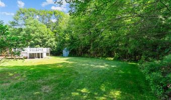 394 Maureen Cir, Burrillville, RI 02839