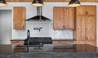 195 CANNON Ln, Blanchard, ID 83804