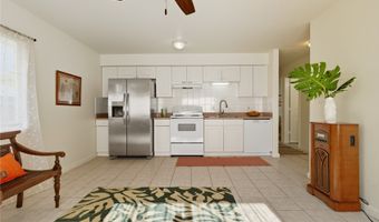 1607 Makiki St B, Honolulu, HI 96822
