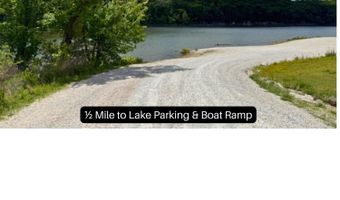 4955 S 40th Rd, Aldrich, MO 65601