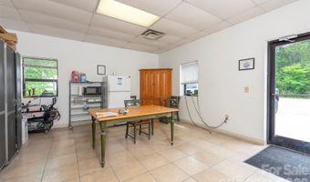 45 Spiral Rd, Arden, NC 28704