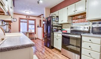 3401 Shomo Dr, Ashtabula, OH 44004