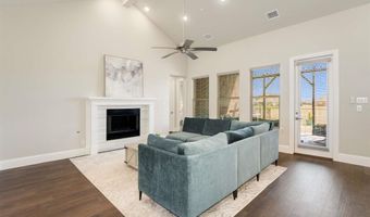 1040 Sugar Bars Dr, Lucas, TX 75002