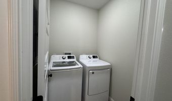 140 Park Valley Ct, Anderson, MO 64831